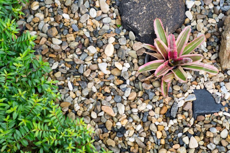Pea Gravel Spreading in Honolulu, HI